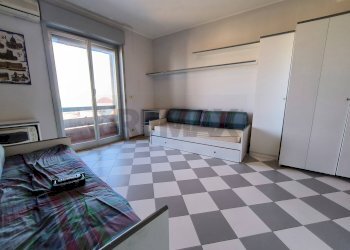 Soggiorno - Monolocale Via Pietre nere, Giardini-Naxos - foto 6