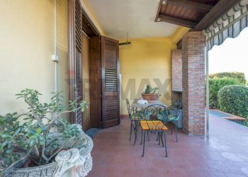 Terrazza - Casa semi indipendente Via Enrico Berlinguer
 
5, Trecastagni - foto 9