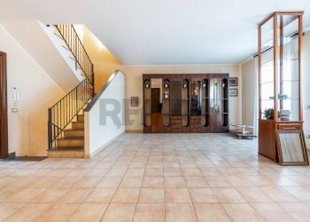 Ricezione / Lobby - Casa semi indipendente Via Enrico Berlinguer
 
5, Trecastagni - foto 16