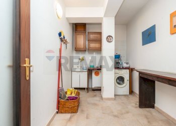 Lavanderia - Casa semi indipendente Via Enrico Berlinguer
 
5, Trecastagni - foto 51