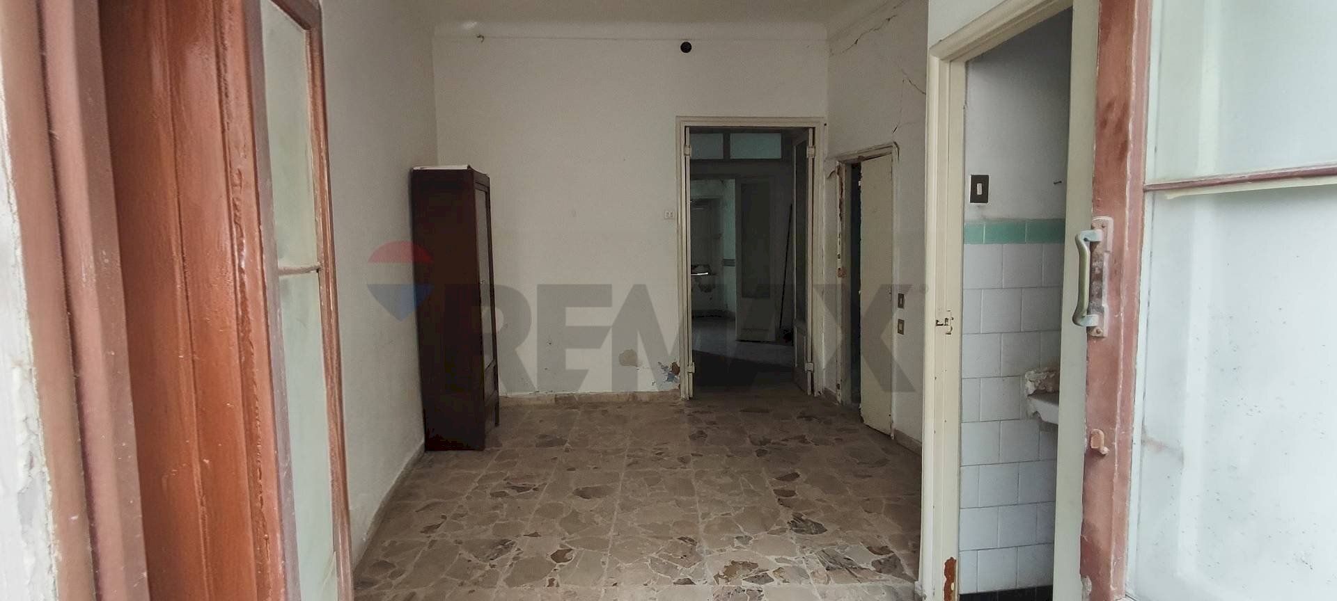 Hall / corridoio - Trilocale VIA D'ANTONA
 
27, Caltagirone - foto 2