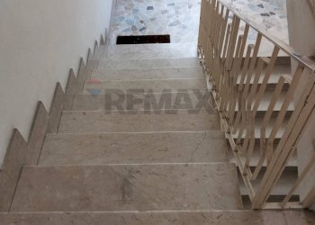 Scale - Quadrilocale Via Ernesto Vassallo
 
18, Caltanissetta - foto 4