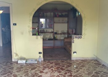 Stanza vuota - Quadrilocale Via Ernesto Vassallo
 
18, Caltanissetta - foto 9