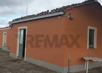 Casa all\'aperto - Villa SS 284, Bronte - foto 4