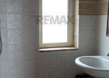 Bagno - Villa SS 284, Bronte - foto 26