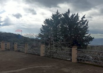 Edificio all\'aperto - Villa SS 284, Bronte - foto 46