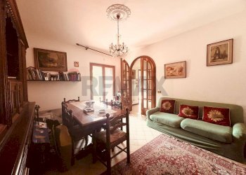 Sala da pranzo - Independent house Montescudaio - photo 5