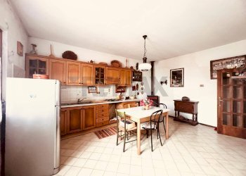 Cucina - Independent house Montescudaio - photo 9