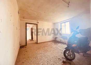 Stanza vuota - Stabile - Palazzo Rosignano Marittimo - foto 18