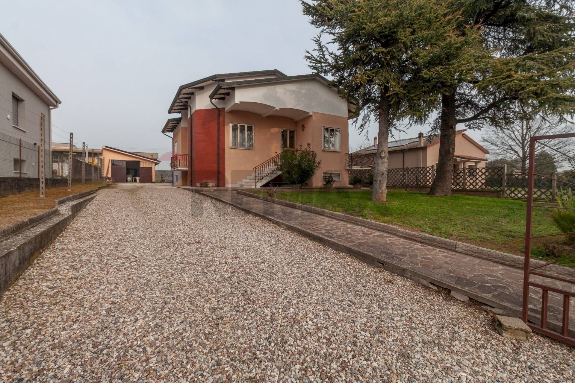 Casa all\'aperto - Villa Via Leonardi Accordi
 
35, Castellucchio - foto 1