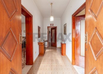 Hall / corridoio - Villa Via Leonardi Accordi
35, Castellucchio - photo 4