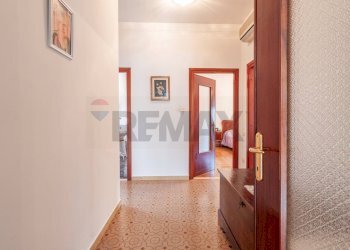 Hall / corridoio - Villa Via Leonardi Accordi
35, Castellucchio - photo 16