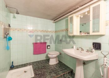 Bagno - Villa Via Leonardi Accordi
35, Castellucchio - photo 32
