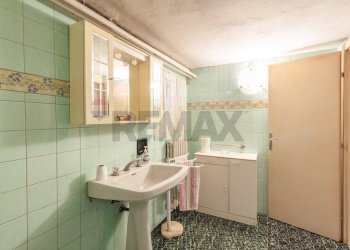 Bagno - Villa Via Leonardi Accordi
35, Castellucchio - photo 33