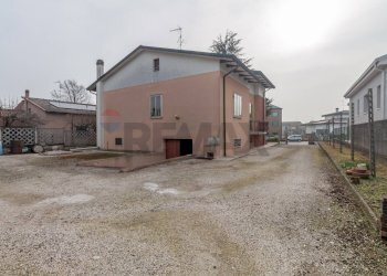 Casa all\'aperto - Villa Via Leonardi Accordi
35, Castellucchio - photo 37