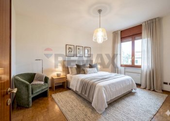 Camera / camera da letto - Villa a Schiera Via Gherli
 
4, Guastalla - foto 6