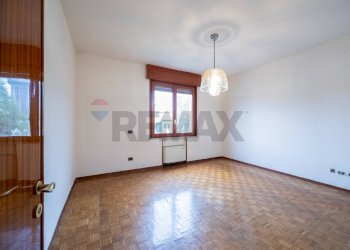Stanza vuota - Villa a Schiera Via Gherli
 
4, Guastalla - foto 15