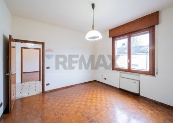 Stanza vuota - Villa a Schiera Via Gherli
 
4, Guastalla - foto 22