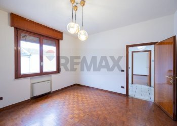 Stanza vuota - Villa a Schiera Via Gherli
 
4, Guastalla - foto 31