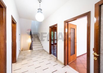 Hall / corridoio - Villa a Schiera Via Gherli
 
4, Guastalla - foto 41
