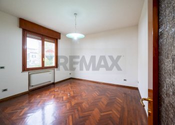 Stanza vuota - Villa a Schiera Via Gherli
 
4, Guastalla - foto 55