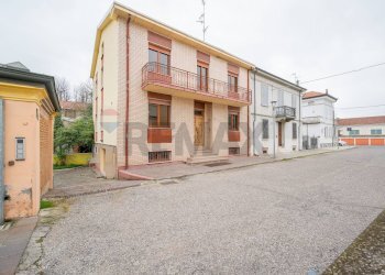 Edificio all\'aperto - Villa a Schiera Via Gherli
 
4, Guastalla - foto 95