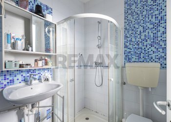 Bagno - Bilocale Via Giusti
 
10, Trieste - foto 14