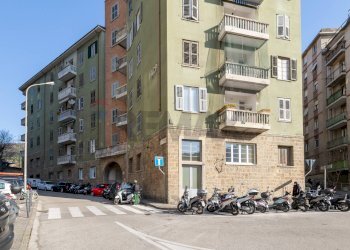 Edificio all\'aperto - Bilocale Via Giusti
 
10, Trieste - foto 19