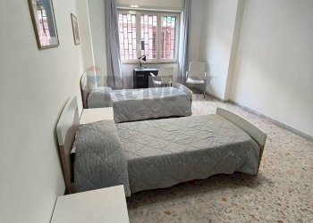 Camera / camera da letto - Trilocale Via dell'Epomeo
 
481, Napoli - foto 12