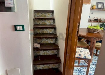 Scale - Three-room apartment Via Dottor Venanzio Marone
 
23, Lacco Ameno - photo 22