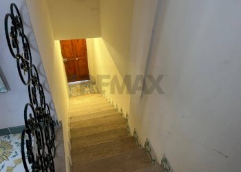 Scale - Three-room apartment Via Dottor Venanzio Marone
 
23, Lacco Ameno - photo 25