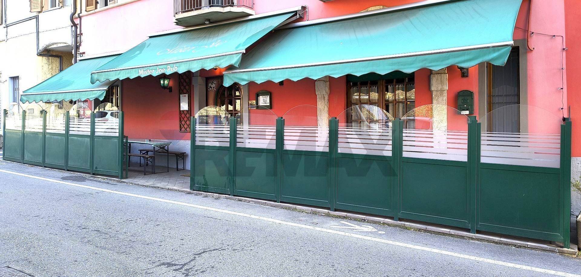 Edificio all\'aperto - Bar Tavola Calda - Fredda Via Ponte Botta
 
18, Sedrina - foto 1