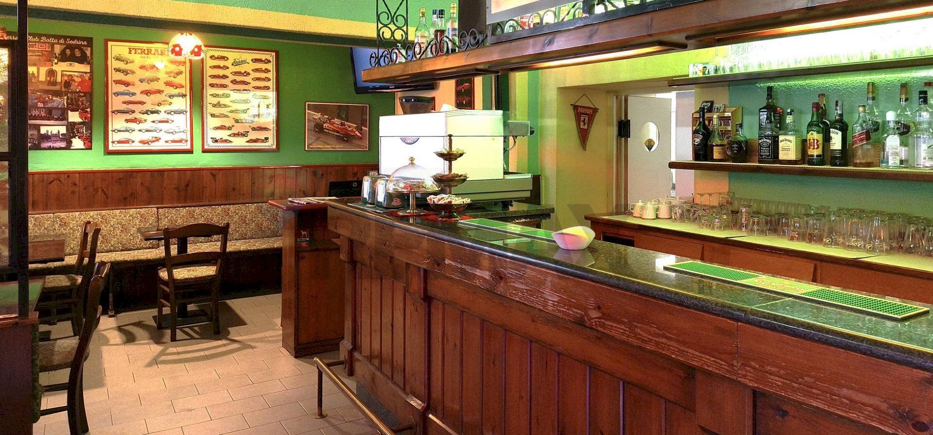 Cucina - Bar Tavola Calda - Fredda Via Ponte Botta
18, Sedrina - foto 2