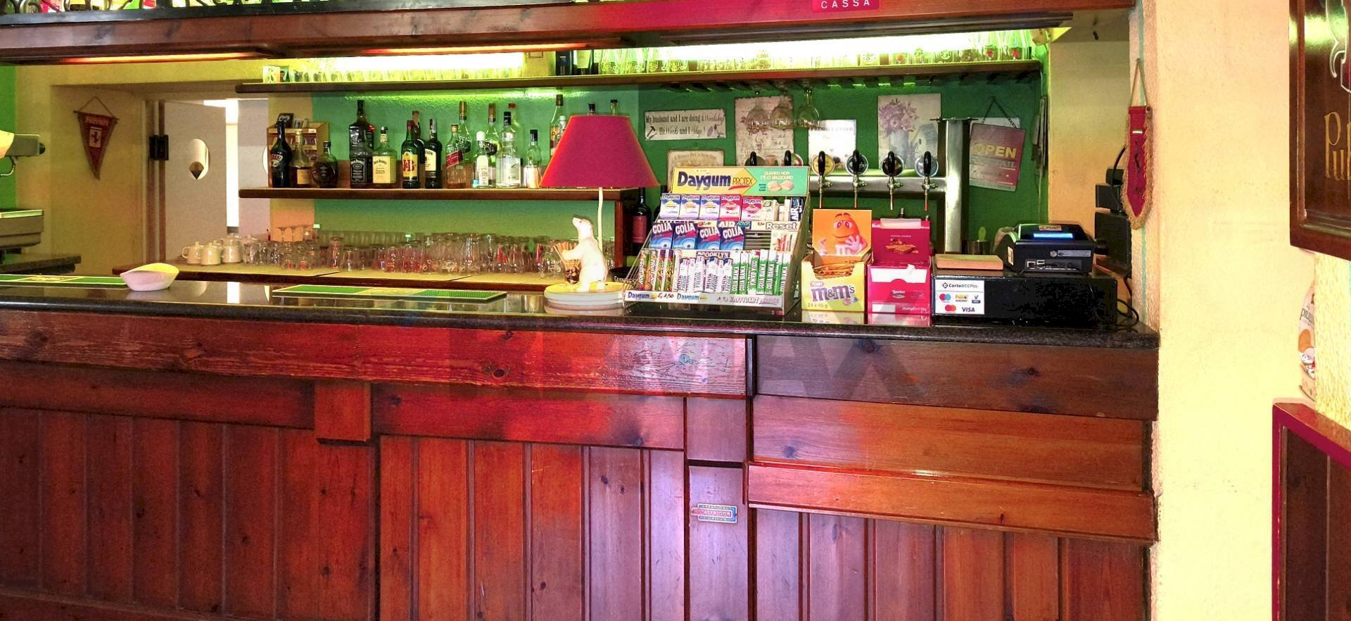 Cucina - Bar Tavola Calda - Fredda Via Ponte Botta
18, Sedrina - foto 3