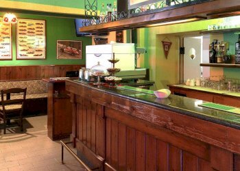 Cucina - Bar Tavola Calda - Fredda Via Ponte Botta
 
18, Sedrina - foto 2