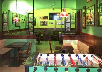 Sala da pranzo - Bar Tavola Calda - Fredda Via Ponte Botta
 
18, Sedrina - foto 8