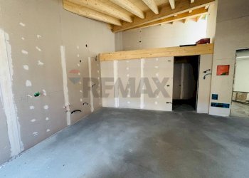 Stanza vuota - Two-room apartment Via Roma, Darfo Boario Terme - photo 3