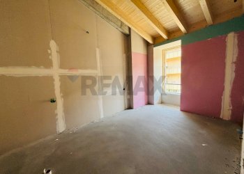 Stanza vuota - Two-room apartment Via Roma, Darfo Boario Terme - photo 7