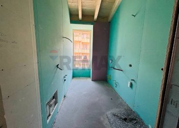 Stanza vuota - Two-room apartment Via Roma, Darfo Boario Terme - photo 9