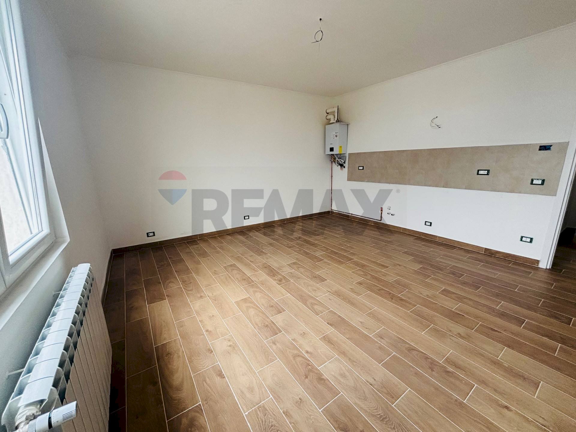 Stanza vuota - Trilocale caduti della resistenza, Artogne - foto 3