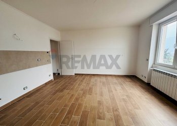 Stanza vuota - Trilocale caduti della resistenza, Artogne - foto 4