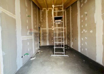 Stanza vuota - Three-room apartment Via Roma, Darfo Boario Terme - photo 8