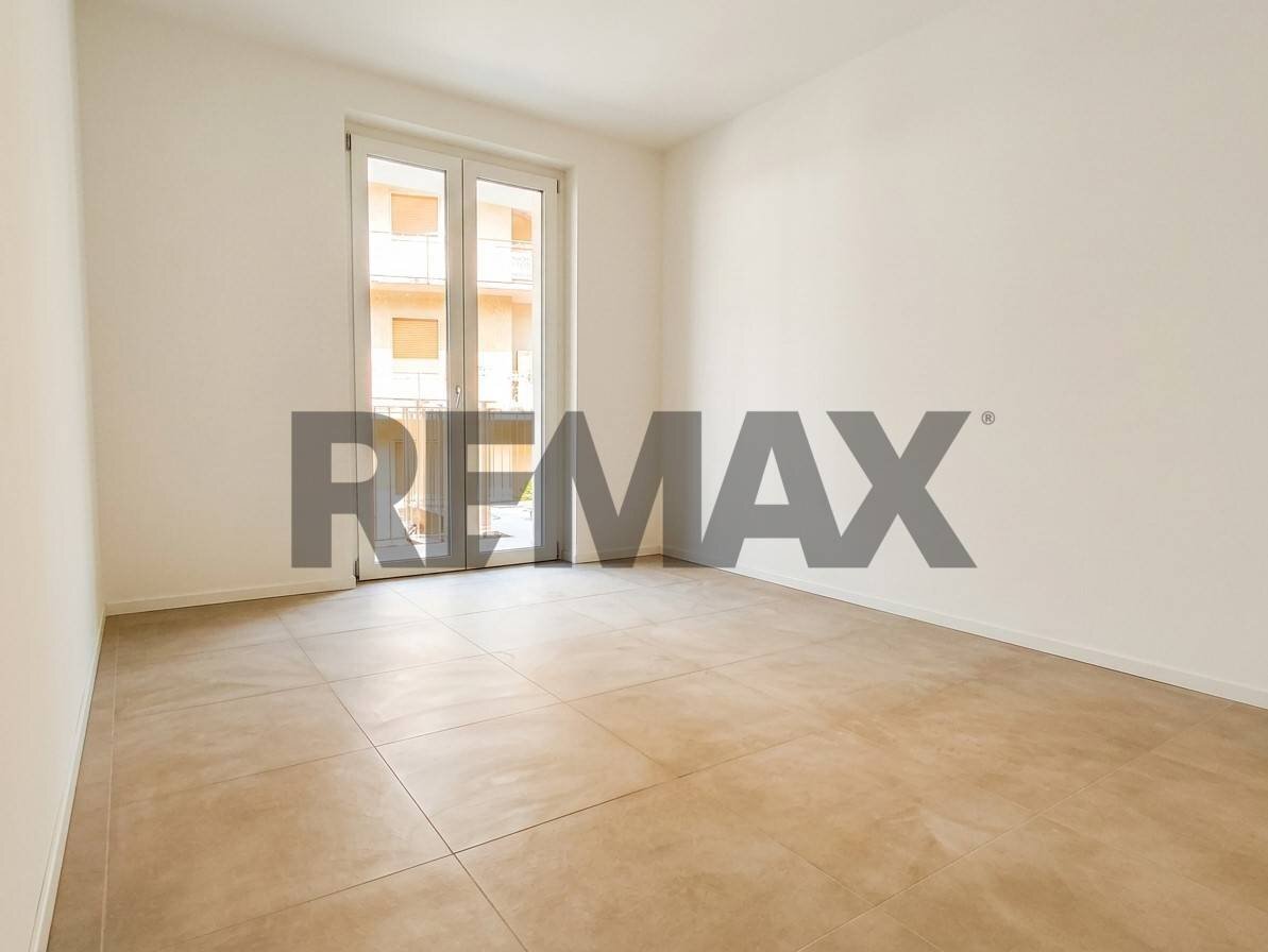 Stanza vuota - Two-room apartment Via Roma
5, Darfo Boario Terme - photo 3