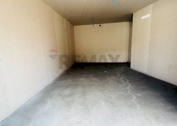 Stanza vuota - Two-room apartment Via Roma, Darfo Boario Terme - photo 2