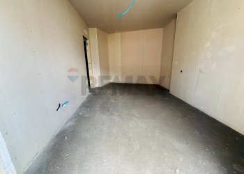 Stanza vuota - Two-room apartment Via Roma, Darfo Boario Terme - photo 6