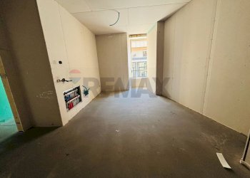 Stanza vuota - Two-room apartment Via Roma, Darfo Boario Terme - photo 2