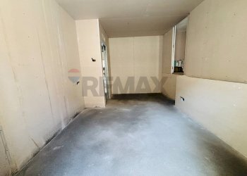 Stanza vuota - Two-room apartment Via Roma, Darfo Boario Terme - photo 6