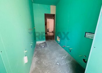 Stanza vuota - Two-room apartment Via Roma, Darfo Boario Terme - photo 9