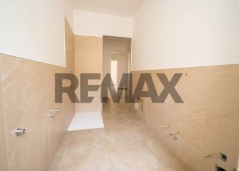 Bagno - Bilocale Via Roma
 
5, Darfo Boario Terme - foto 6