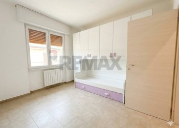 Camera / camera da letto - Trilocale via caduti della resistenza
 
12, Artogne - foto 6